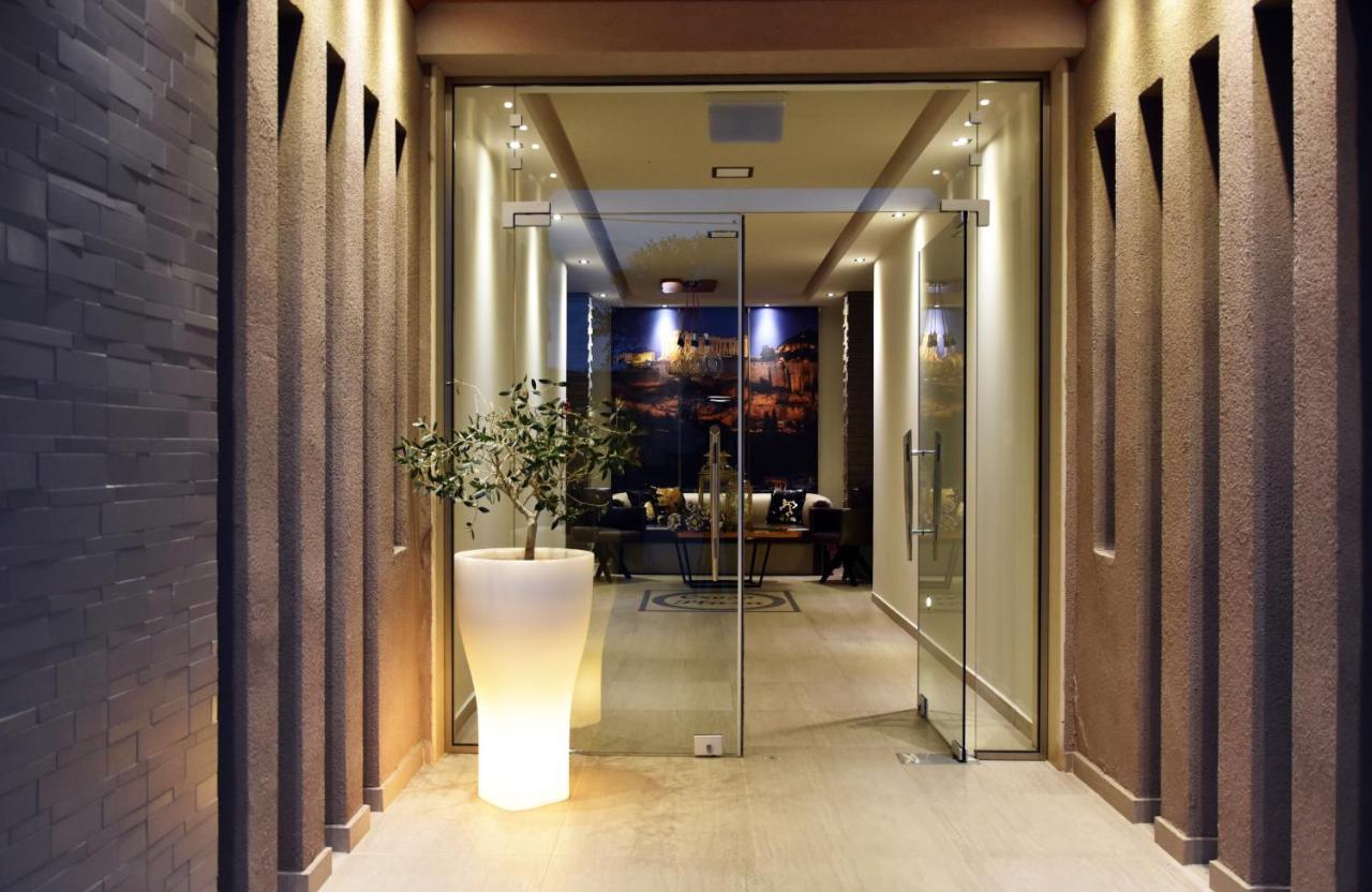 Aparthotel Cross Plaza à Stavros  Extérieur photo